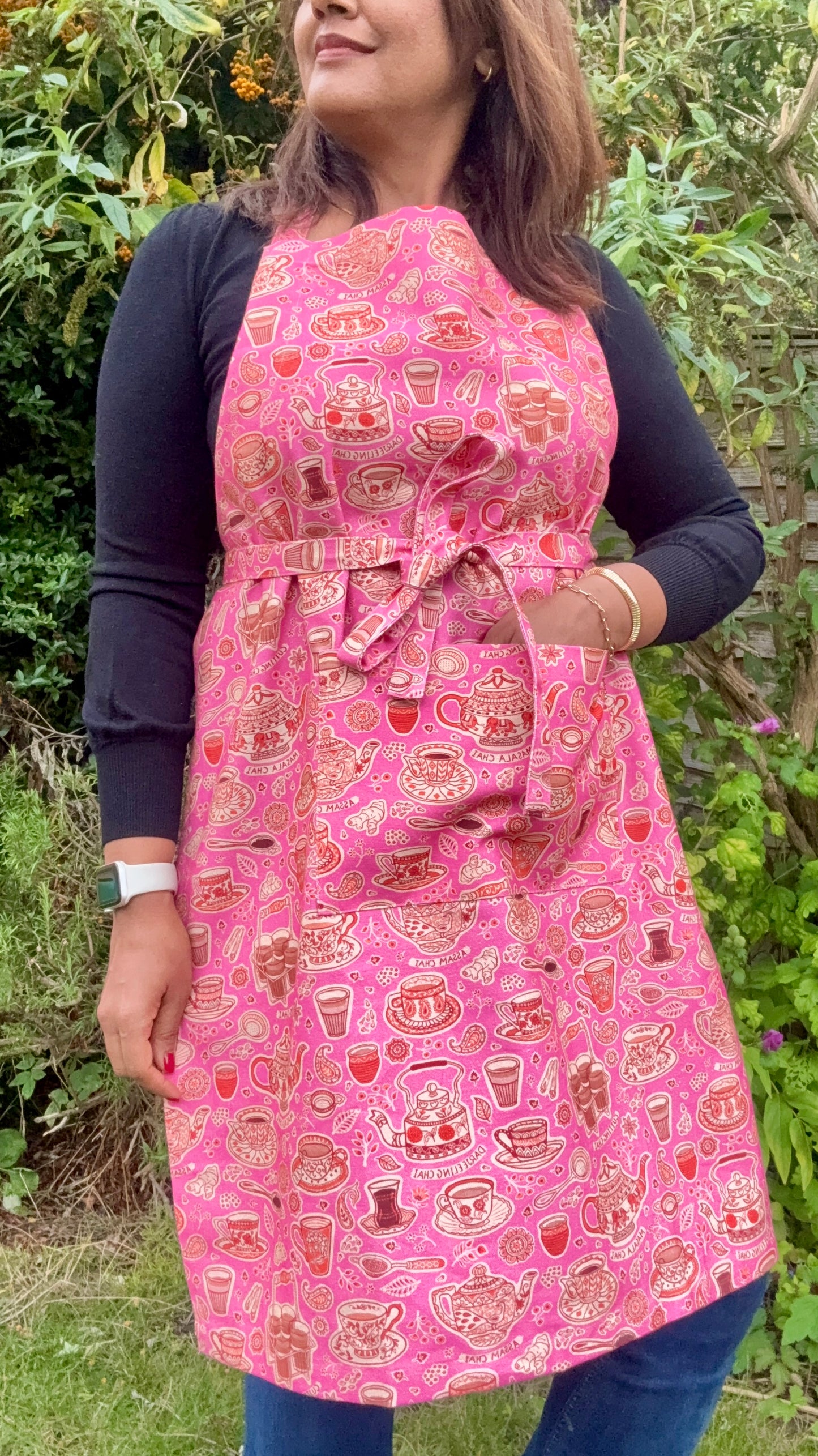 Personalised Diwali Gift Hamper – Custom Cotton Apron & Tea Towel